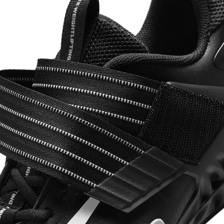 Nike Savaleos - Zwart
