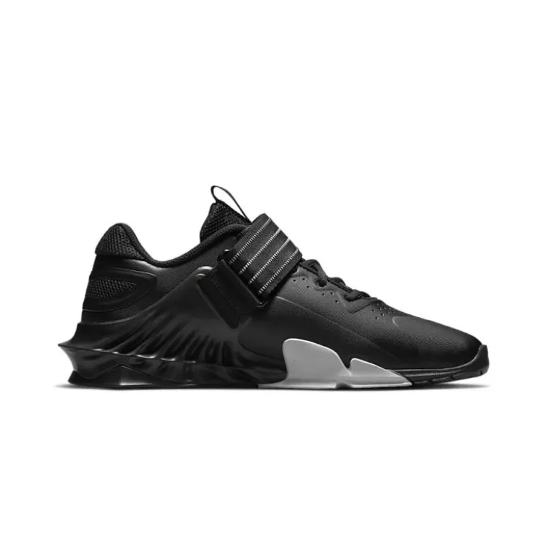 Nike Savaleos - Zwart