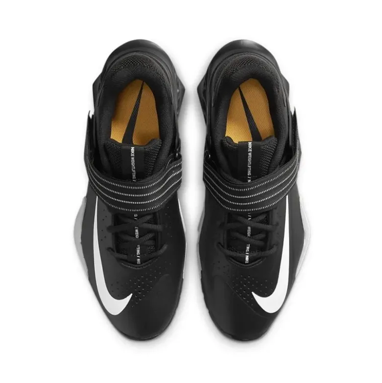 Nike Savaleos - Zwart
